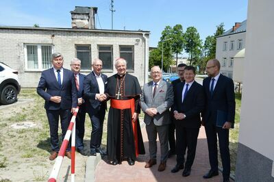 
                                                    Zaproszeni goście
                                                