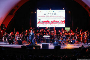 
                                                    Koncert
                                                