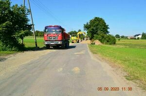 
                                                    Roboty budowlane w ramach zadania pn.:  „Przebudowa drogi powiatowej Nr 1411L od km 5+900 do km 8+087 w m. Zaryte, Stare Zadybie oraz drogi powiatowej Nr 1412L od km 0+000 do km 4+008 w m. Wola Zadybska, Rybaki, Zaryte”.
                                                