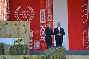 
                                                    Ogólnopolskie Święto „Wdzięczni Polskiej Wsi” w Miętnem
                                                