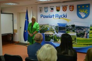 
                                                       POWIATOWE OBCHODY DNIA EDUKACJI NARODOWEJ
                                                