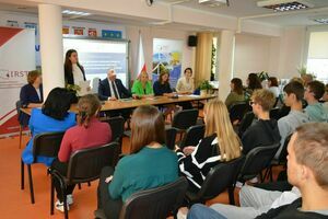 
                                                    DOBRE PRAKTYKI W ZAKRESIE ODNAWIALNYCH ŹRÓDEŁ ENERGII
                                                
