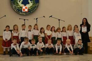 
                                                    POWIATOWY PRZEGLĄD PIOSENKI PATRIOTYCZNEJ I HARCERSKIEJ „WARTO BYĆ POLAKIEM”
                                                