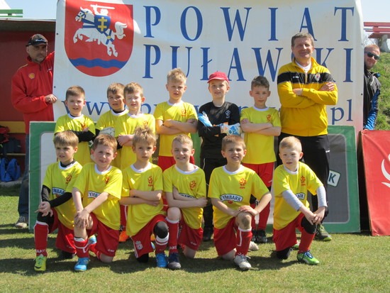 
                                                       Sukces „Puławiaka” w Finale Wojewódzkim - trener i zawodnicy z wizytą u Starosty
                                                