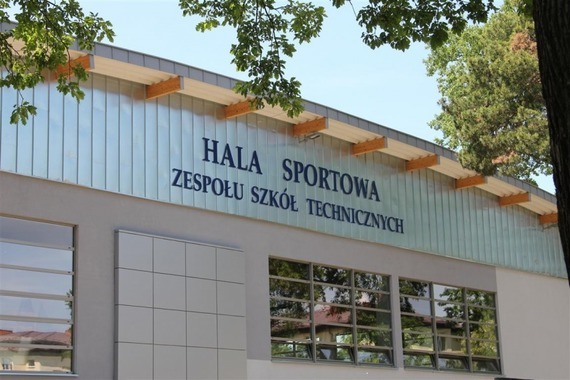 Postępy w budowie hali sportowej przy ZST w Puławach