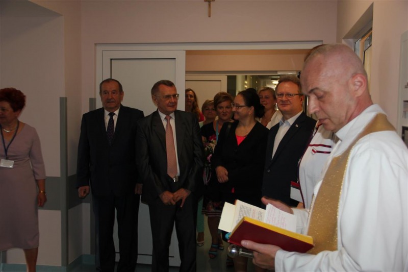 
                                                       Przebudowany Trakt Porodowy w Oddziale Położniczo-Ginekologicznym SP ZOZ w Puławach już służy pacjen
                                                