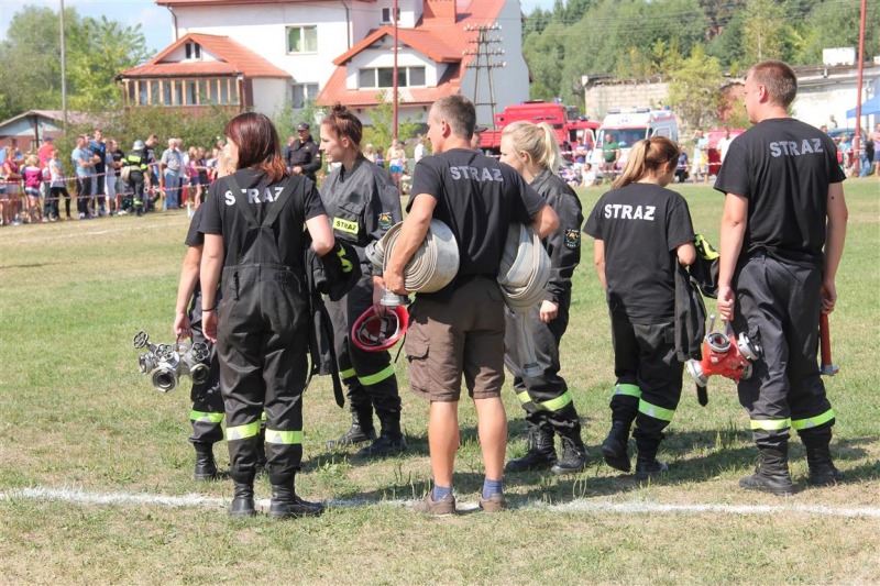 
                                                       Zawody sportowo-pożarnicze OSP 2015 foto M. Kobiałka
                                                