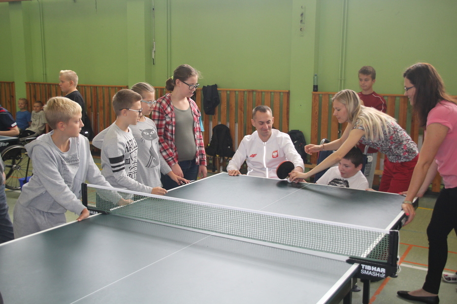 
                                                       XIII Międzynarodowy Turniej Tenisa Stołowego 01-02.10.2016 Puławska Fundacja Osób Niepełnosprawnych 
                                                