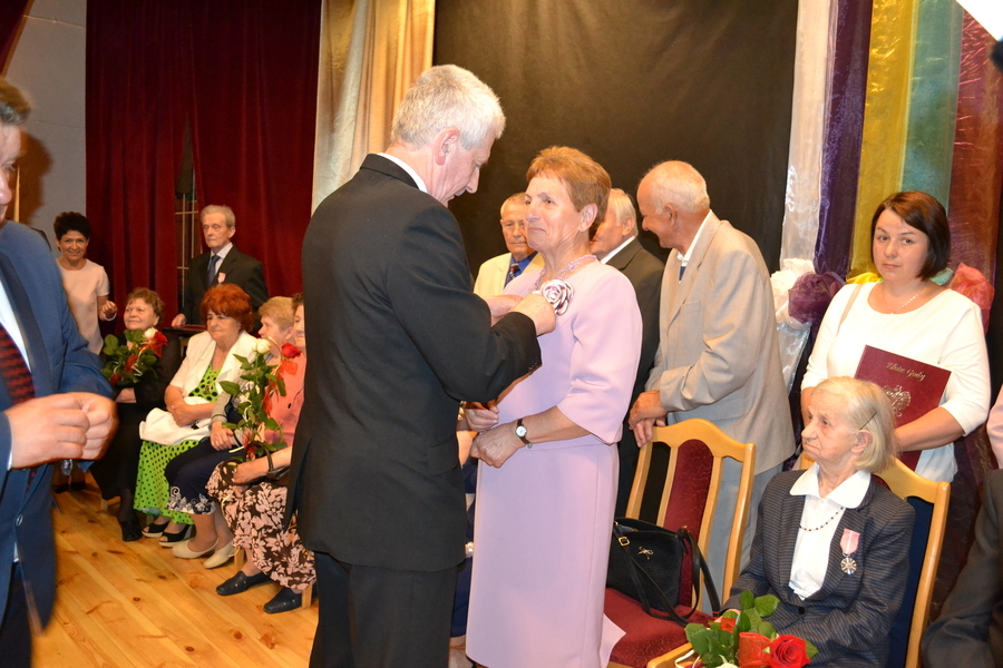 
                                                       Jubileusz 50 i 60-lecia pożycia małżeńskiego w Gminie Końskowola
                                                