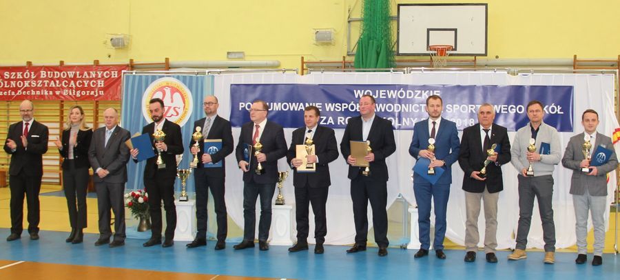 
                                                       Gala wręczenia nagród w Wojewódzkim Współzawodnictwie Sportowym Szkół
                                                