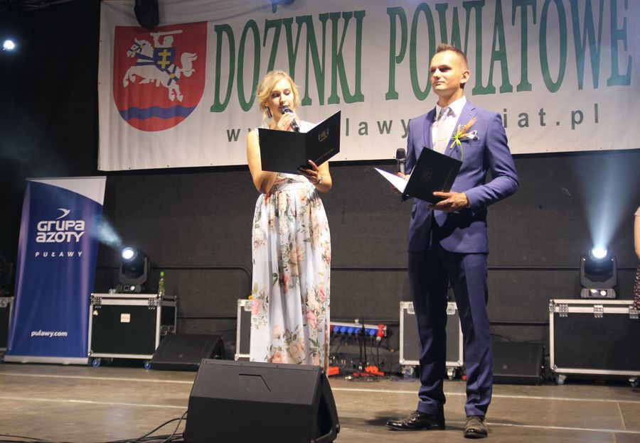
                                                       Dożynki Powiatowe Kurów 2019 - cz. 6 koncerty
                                                