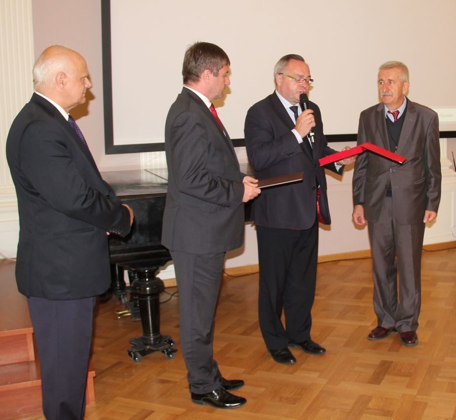 
                                                       Jubileusz 60-lecia Towarzystwa Przyjaciół Puław, wręczenie Dorocznej nagrody Starosty Puławskiego w dziedzinie kultury
                                                