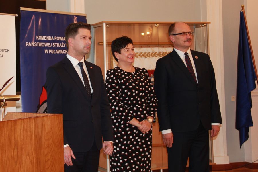 
                                                       Rządowe dotacje wesprą działalność statutową OSP z Powiatu Puławskiego
                                                
