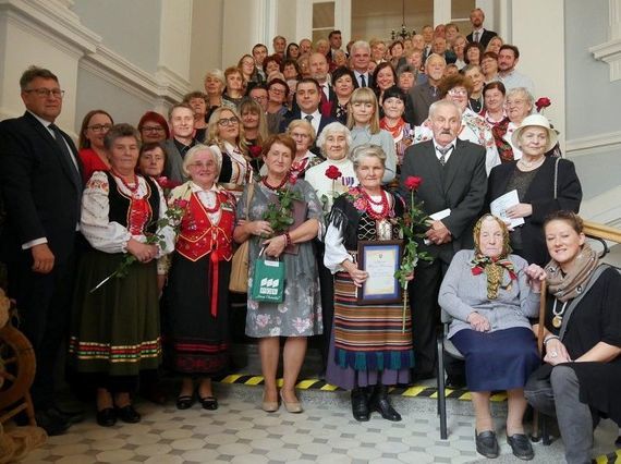 Jubileusz 60-lecia Klubu Twórców Ludowych w Puławach, wręczenie nagród Starosty Puławskiego w dziedzinie kultury cz. 2