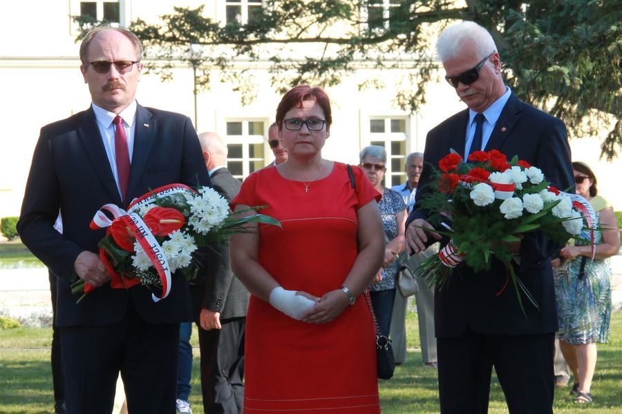 
                                                       Obchody 76. rocznicy wybuchu Powstania Warszawskiego 
                                                