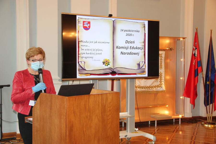 
                                                    Dzień Edukacji Narodowej - uroczystości w Starostwie Powiatowym w Puławach
                                                