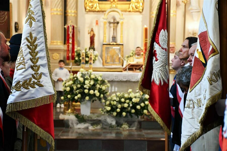
                                                    Obchody 231. rocznicy uchwalenia Konstytucji 3 Maja - uroczystości w Puławach
                                                