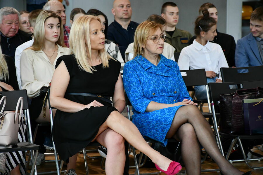 
                                                    Ilona Duda-Szalast i Małgorzata Górska-Lenartowicz - przewodniczące Komisji Kultury, Sportu i Promocji
                                                