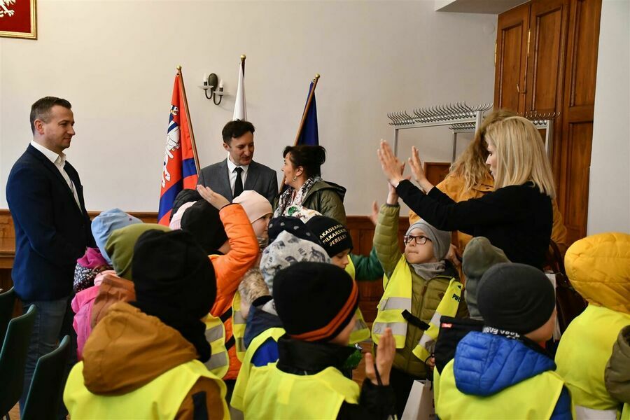 
                                                    Wizyta przedszkolaków Miejskiego Przedszkola nr 18 w Puławach
                                                
