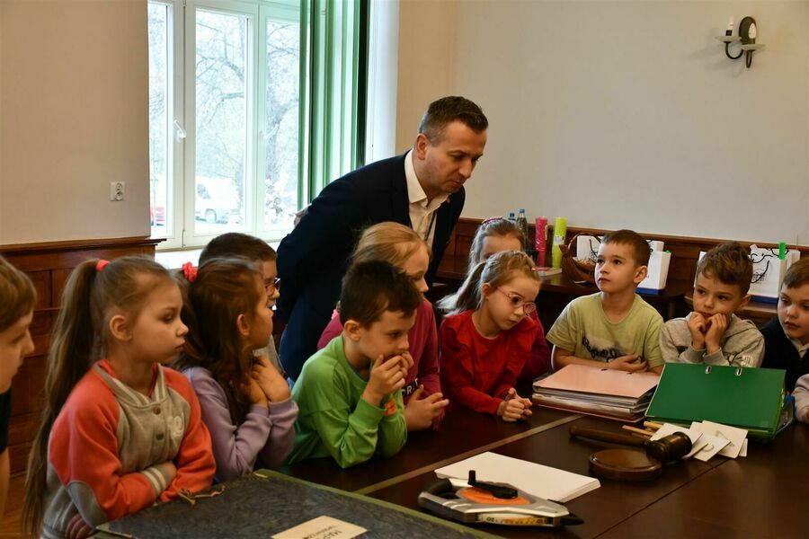 
                                                    Wizyta przedszkolaków Miejskiego Przedszkola nr 18 w Puławach
                                                