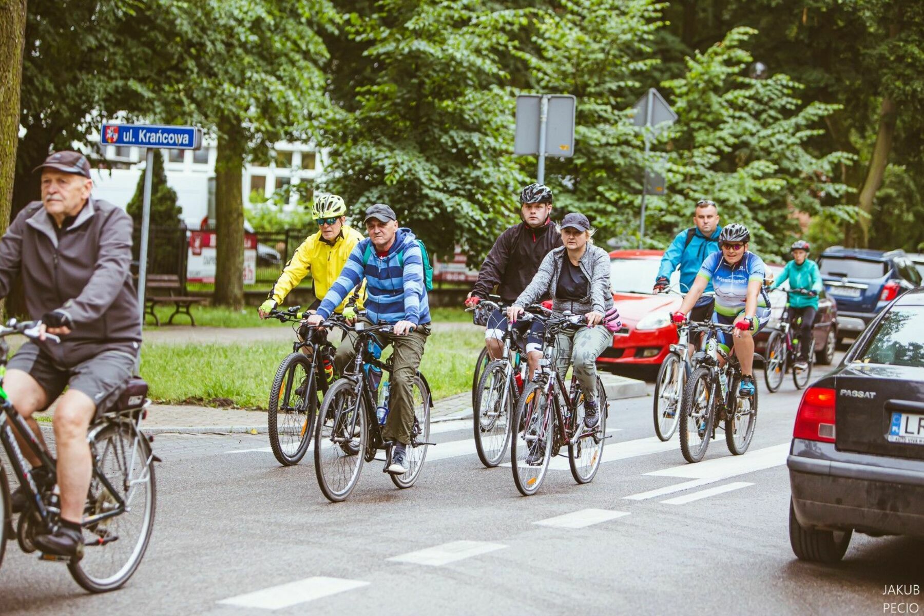 
                                                    Rodzinny rRodzinny rajd rowerowy Puławy - Bonów - Puławy w obiektywie Jakuba Pecio
                                                
