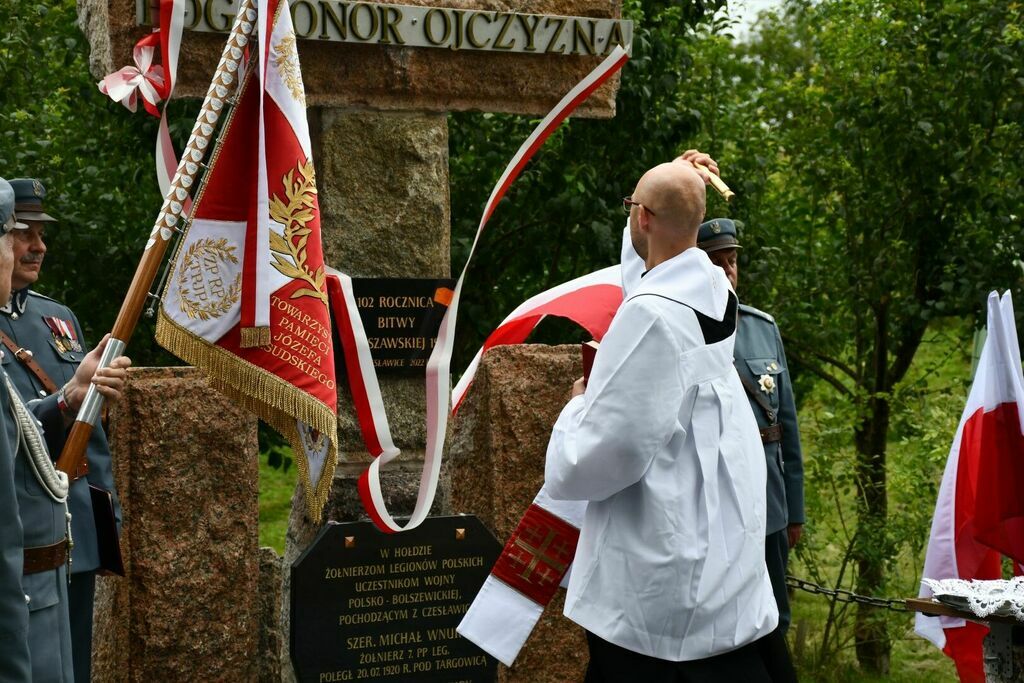 
                                                    Odsłonięcie pomnika upamiętniającego Bitwę Warszawską 1920 r. w Czesławicach w gminie Nałęczów
                                                