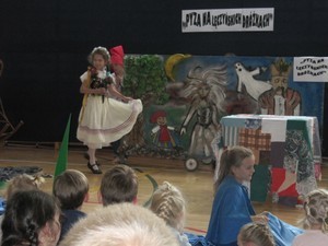 
                                                       AKADEMIA KREATYWNYCH ARTYSTÓW - FINAŁ
                                                