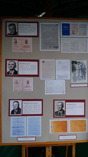                                Odsłonięcie Pomnika cz. 4
                         