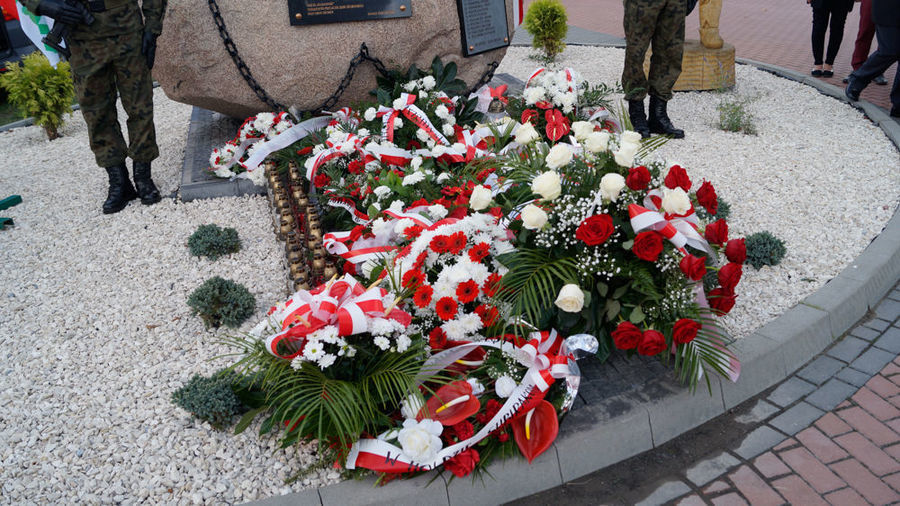                                Odsłonięcie Pomnika cz. 6
                         
