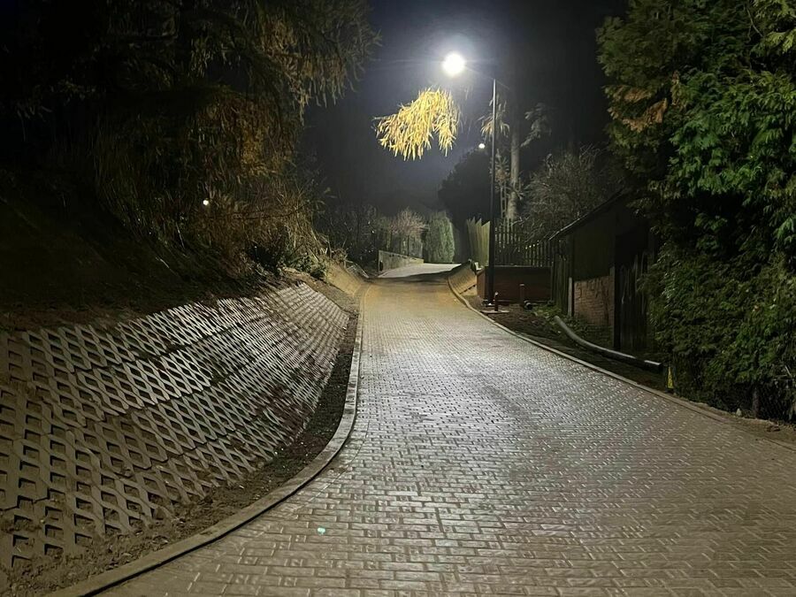 Przebudowa sieci wodociągowej i budowa oświetlenia drogowego z przebudową nawierzchni ulicy Kębelskiej (Słowicza Dolina) w Wąwolnicy ️ ️