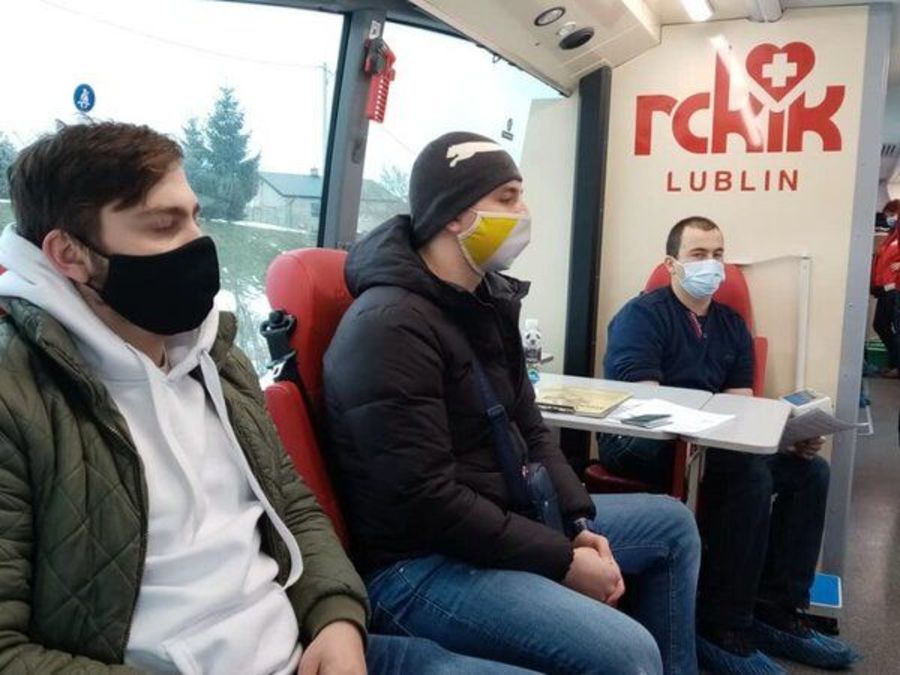 
                                                    Zdjęcia z akcji poboru krwi
                                                
