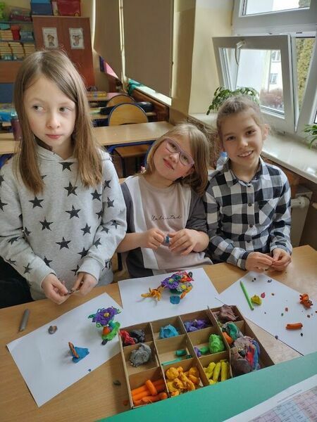 ZAJĘCIA ŚWIETLICOWE