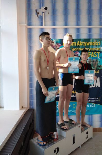 III miejsce – Aleksander Trąbka ( styl dowolny ) - awans do zawodów rejonowych