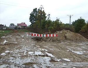 Budowa sieci wodociągowej i kanalizacyjnej w ul. bocznej Słowackiego w Dęblinie