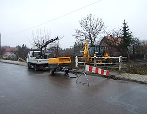Budowa sieci wodociągowej w ul. Nadrzecznej w Dęblinie.