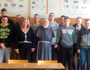Wizyta na lekcji katechezy o. Wasilewskiego – franciszkanina z Niepokalanowa