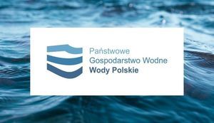 Logo Państwowe Gospodarstwo Wodne Wody Polskie na tle białym. 