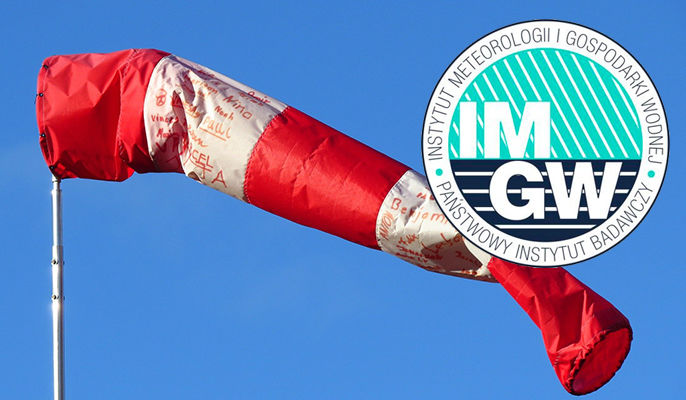 Rękaw do pomiaru wiatru z logo IMGW