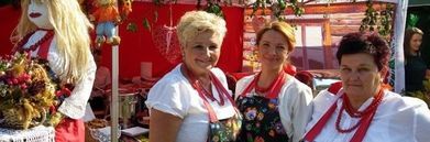 KGW na dożynkach gminnych w Jakubowicach Murowanych