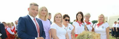 Wójt i reprezentanci gminy na dożynkach wojewódzkich
