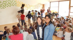 Wolontariuszki z Kanady i Chin w Przedszkolu Publicznym w Niemcach