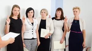 Stypendia i ślubowanie nauczycieli na XXI Sesji Rady Gminy Niemce