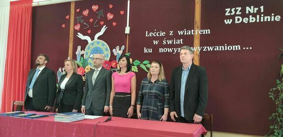 Zakończenie roku szkolnego dla absolwentów Zespołu Szkół Zawodowych nr 1 w Dęblinie