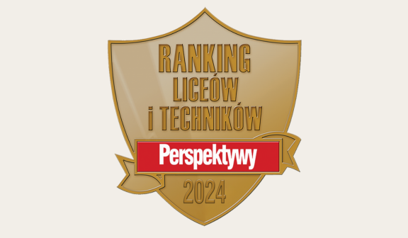 Złoty emblemat z napisem "Ranking Liceów i Techników Perspektywy 2024" na tarczy, z czerwoną wstążką przez środek.