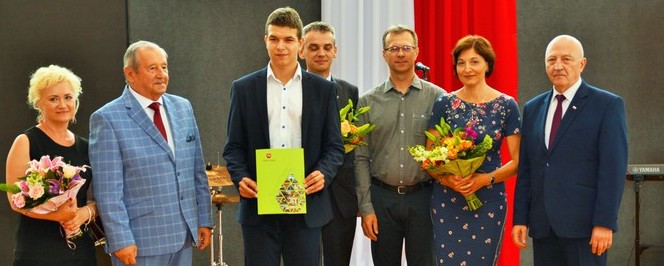 Fotorelacja z Gali wręczenia Nagród Starosty Puławskiego "Być Najlepszym"