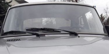 V przetarg ustny nieograniczony na sprzedaż samochodu - SAAB 900i