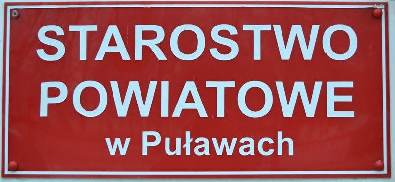 Informacja o zmianie dni pracy Starostwa Powiatowego w Puławach w kwietniu i maju 2019 r.