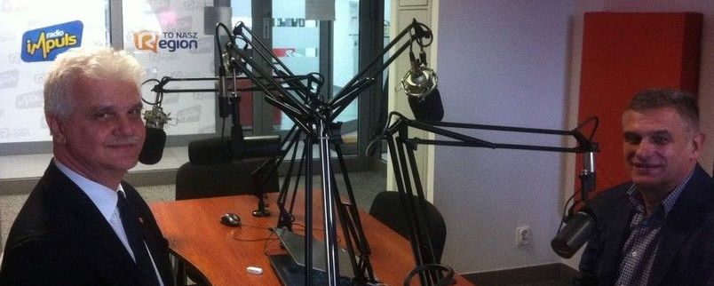 Wicestarosta Leszek Gorgol z wiceprezesem LOT Wiesławem Czerniecem w Radio Impuls