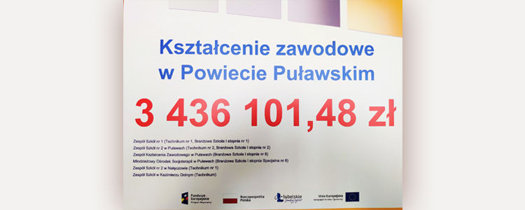 Tablica z informacjami o projekcie.