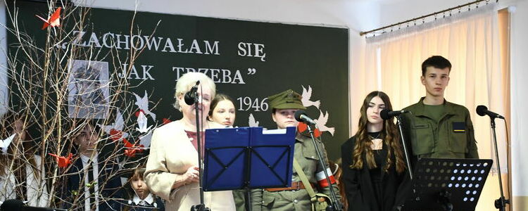 Uroczystość nadania imienia Danuty Siedzikówny „Inki” Szkole Podstawowej w Borowej